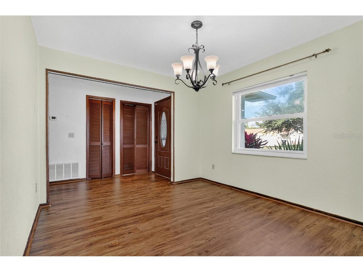 150 Peppertree Drive Orlando FL 32825 O6361661 image4