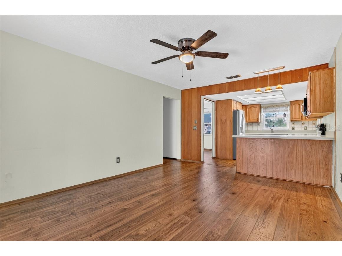 150 Peppertree Drive Orlando FL 32825 O6361661 image6