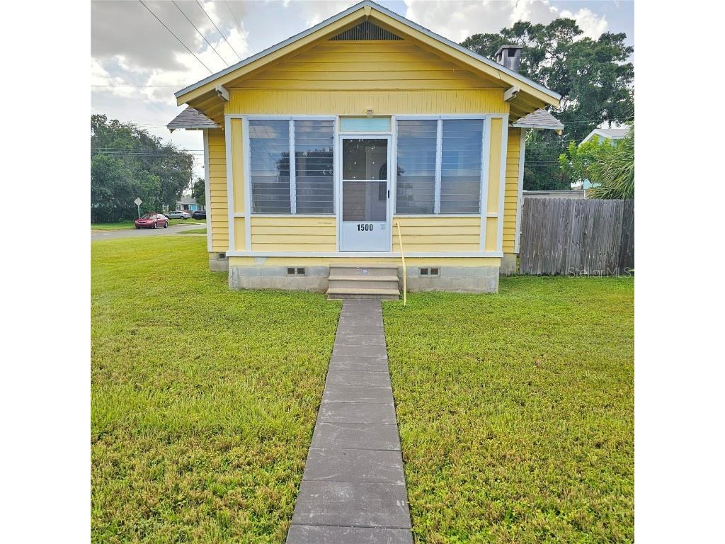1500 28th Street N Saint Petersburg FL 33713 TB8302483 image1