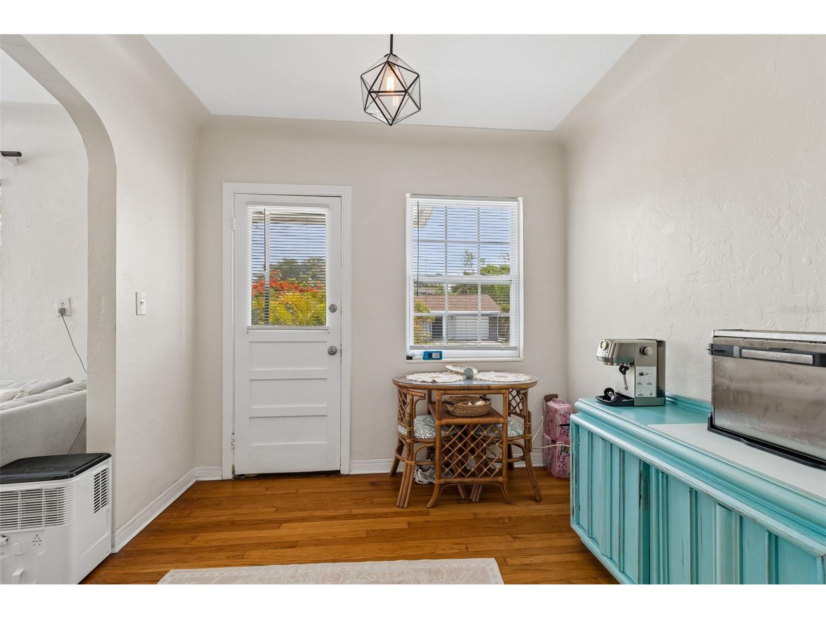 1500 30th Avenue N Saint Petersburg FL 33704 TB8507567 image23