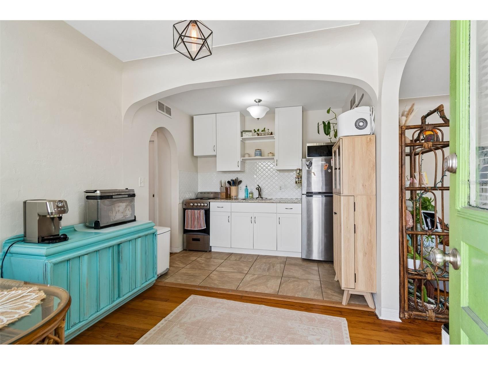 1500 30th Avenue N Saint Petersburg FL 33704 TB8507567 image24