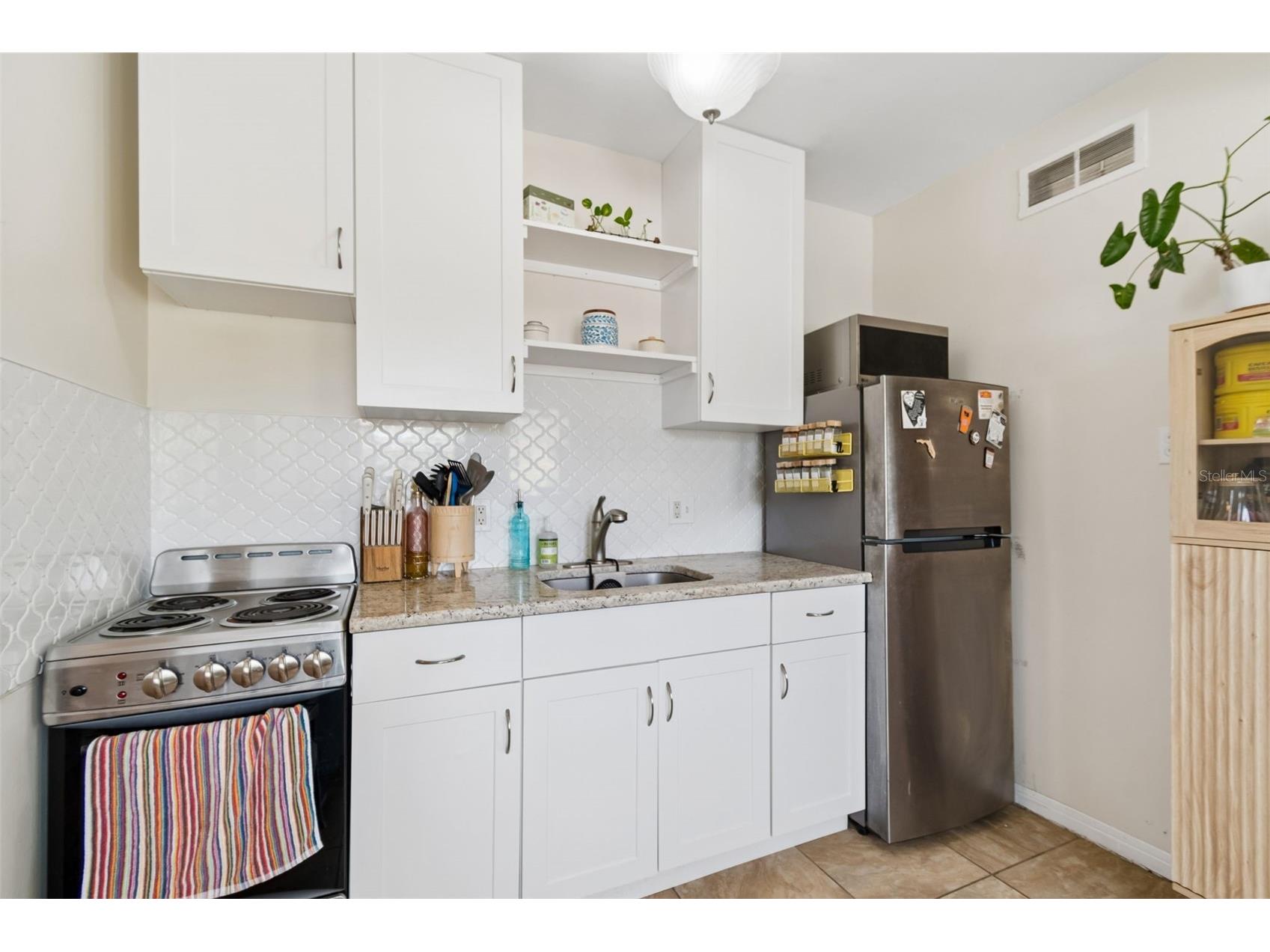 1500 30th Avenue N Saint Petersburg FL 33704 TB8507567 image25