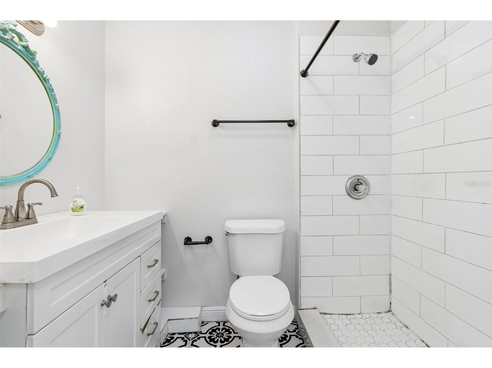 1500 30th Avenue N Saint Petersburg FL 33704 TB8507567 image49
