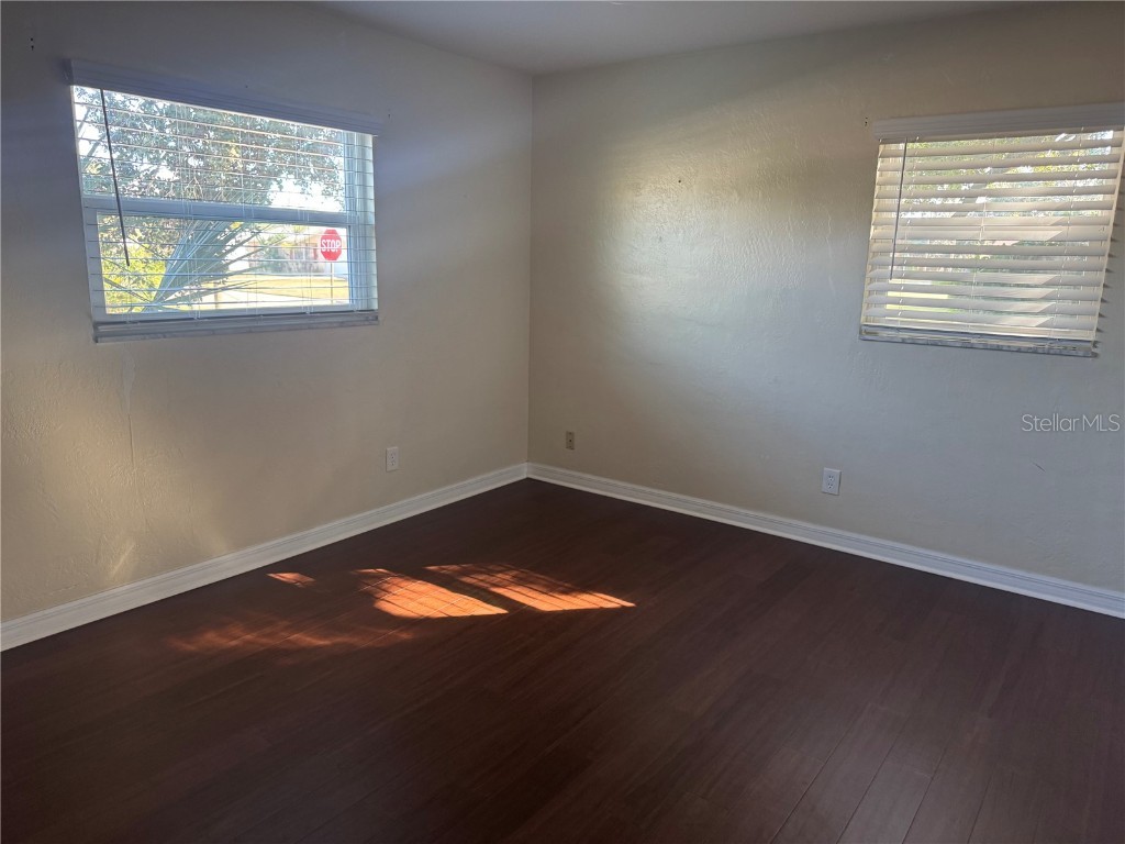 1500 39th Street N Saint Petersburg FL 33713 TB8445872 image35