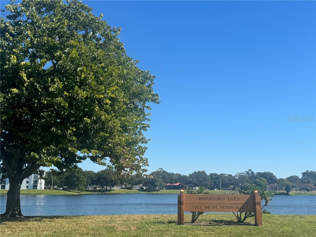 1500 39th Street N Saint Petersburg FL 33713 TB8445872 image50