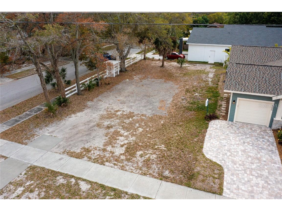 1500 49th Street N Saint Petersburg FL 33710 U8233278 image1