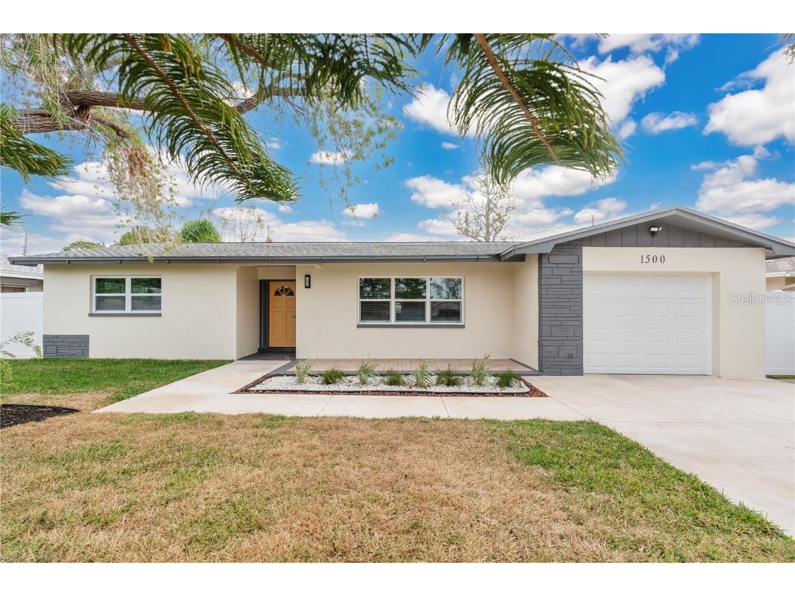 1500 66th Avenue S Saint Petersburg FL 33705 S5117655 image1