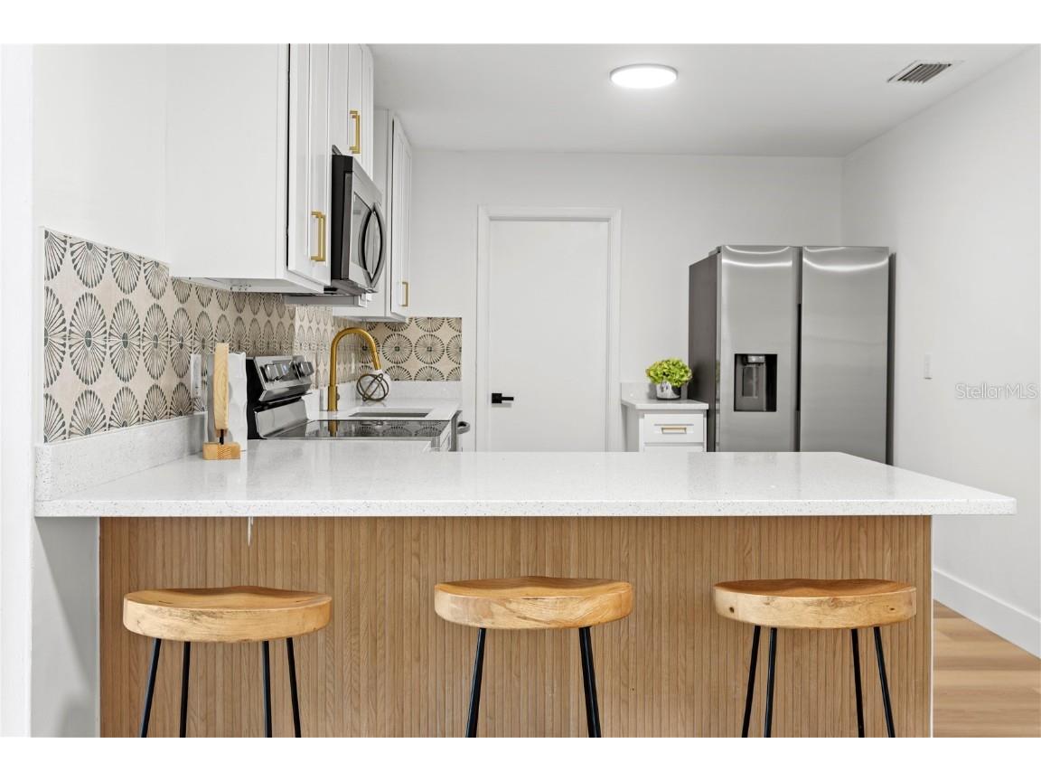 1500 78th Avenue N Saint Petersburg FL 33702 TB8440797 image10