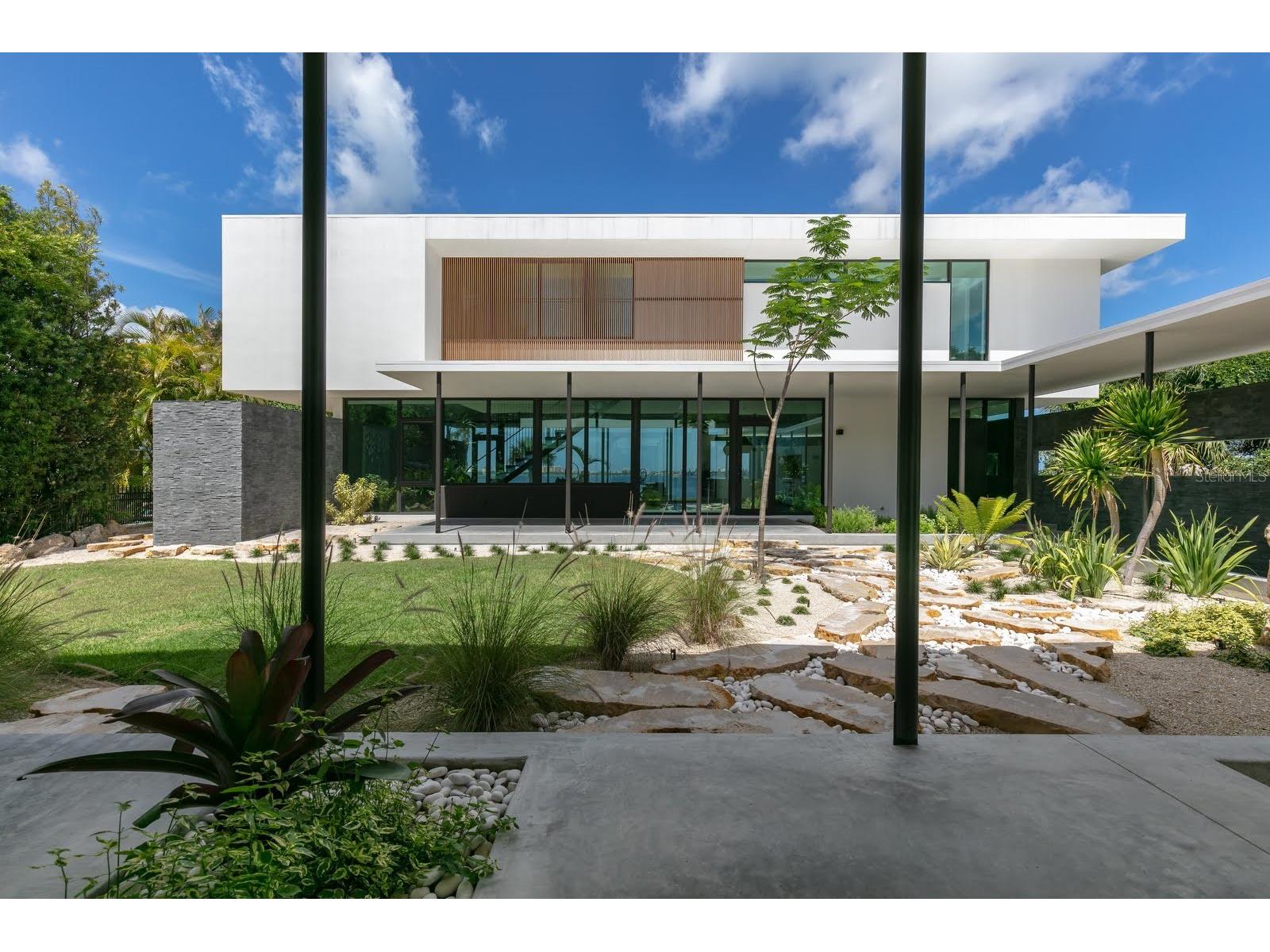 1500 Bayview Drive Sarasota FL 34239 - SARASOTA BAY A4678945 image59