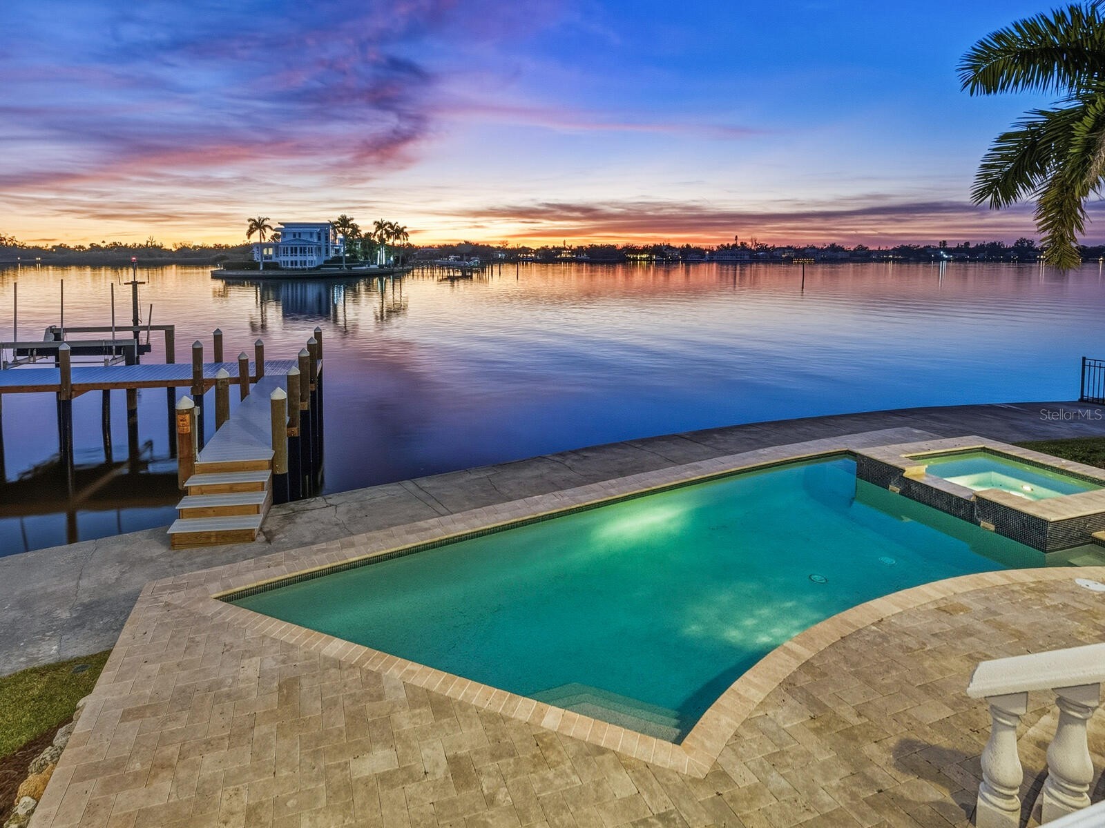 1500 Caribbean Drive Sarasota FL 34231 - SARASOTA BAY A4678685 image3