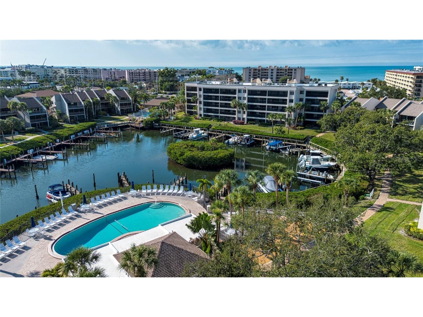 1500 Cove Ii Place #524 Sarasota FL 34242 A4676444 image51