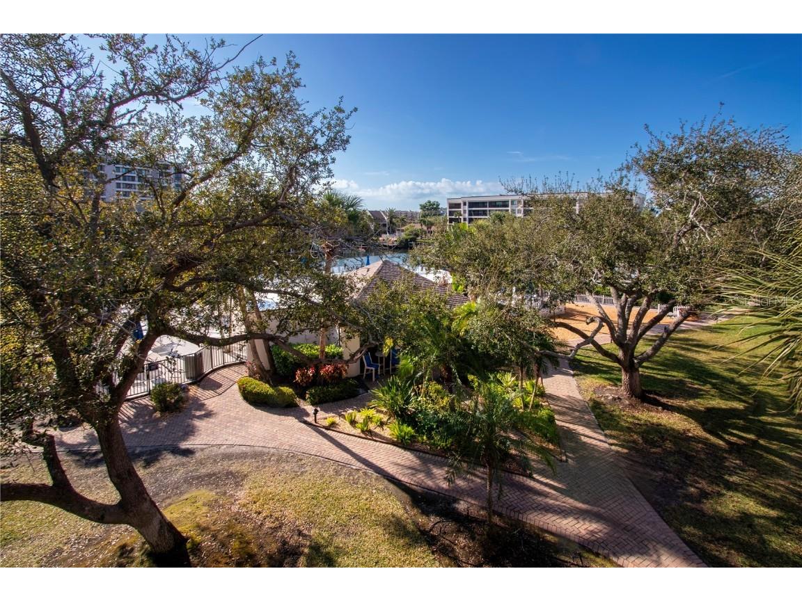 1500 Cove Ii Place #524 Sarasota FL 34242 A4676444 image54