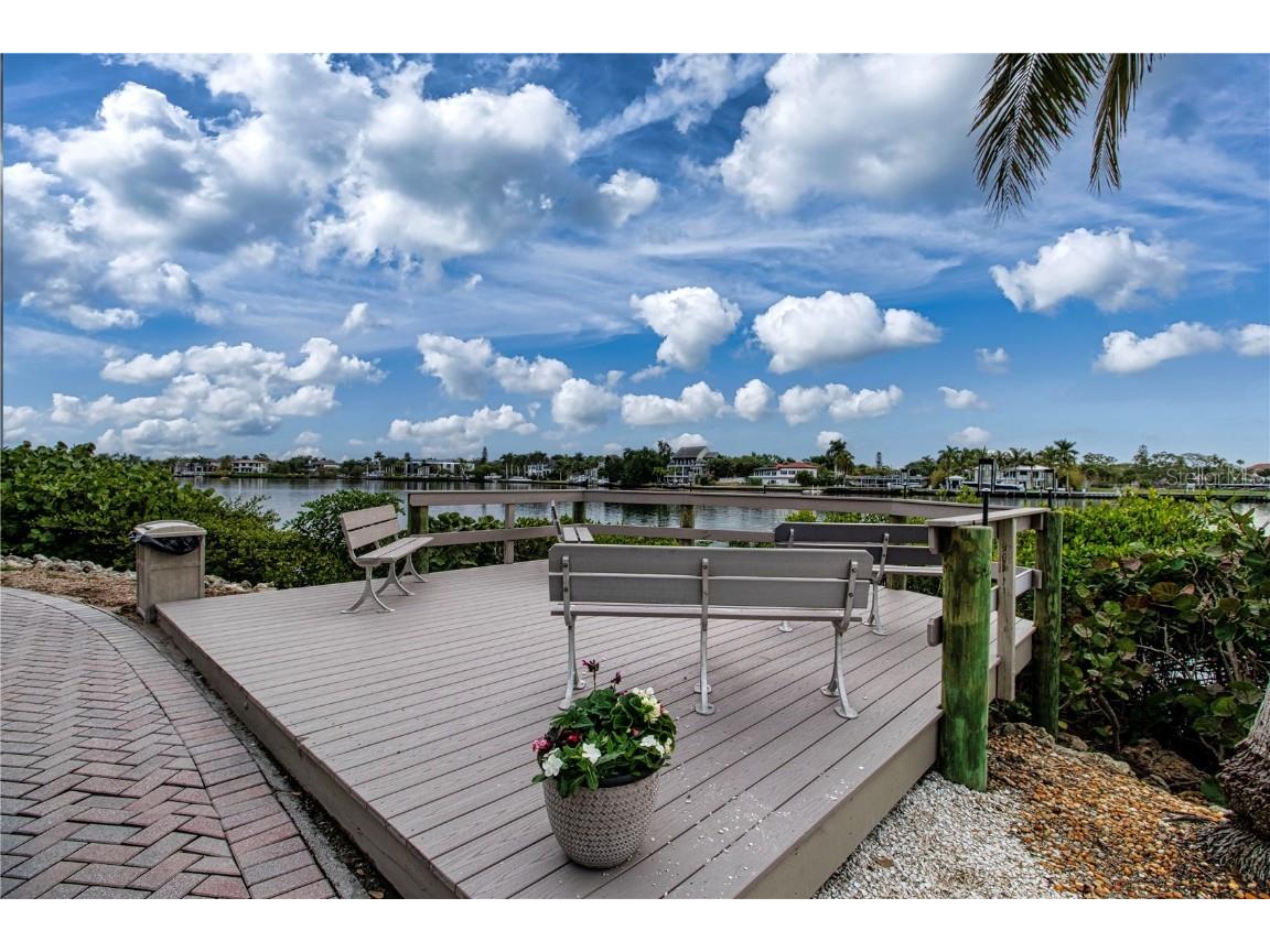 1500 Cove Ii Place #524 Sarasota FL 34242 A4676444 image62