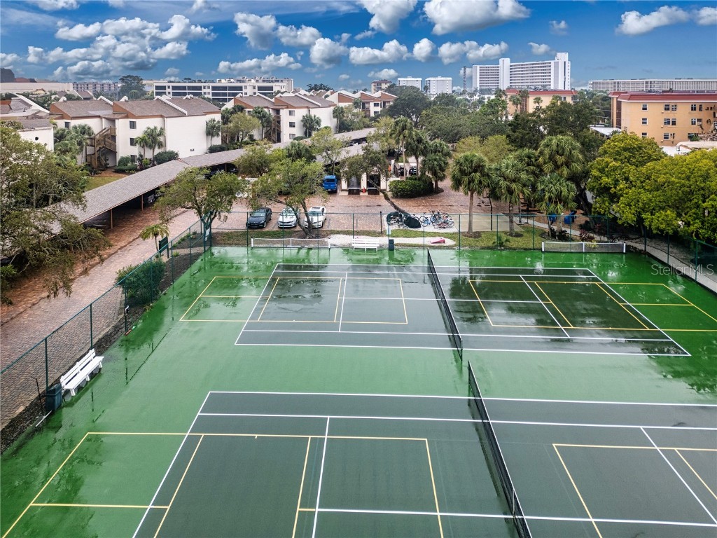 1500 Cove Ii Place #524 Sarasota FL 34242 A4676444 image63