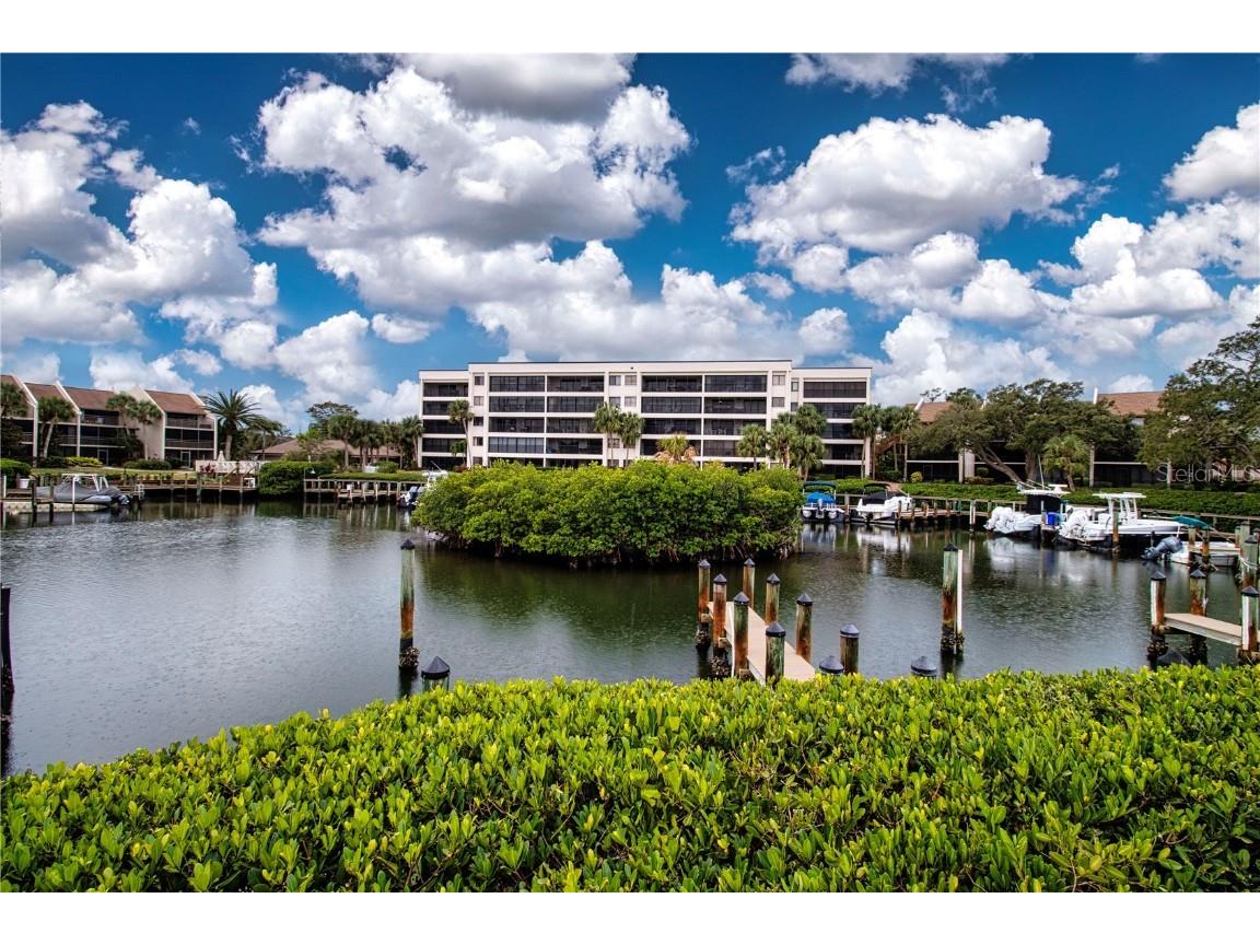 1500 Cove Ii Place #524 Sarasota FL 34242 A4676444 image73