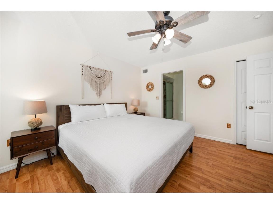 1500 Gulf Boulevard #103B Indian Rocks Beach FL 33785 TB8376631 image15