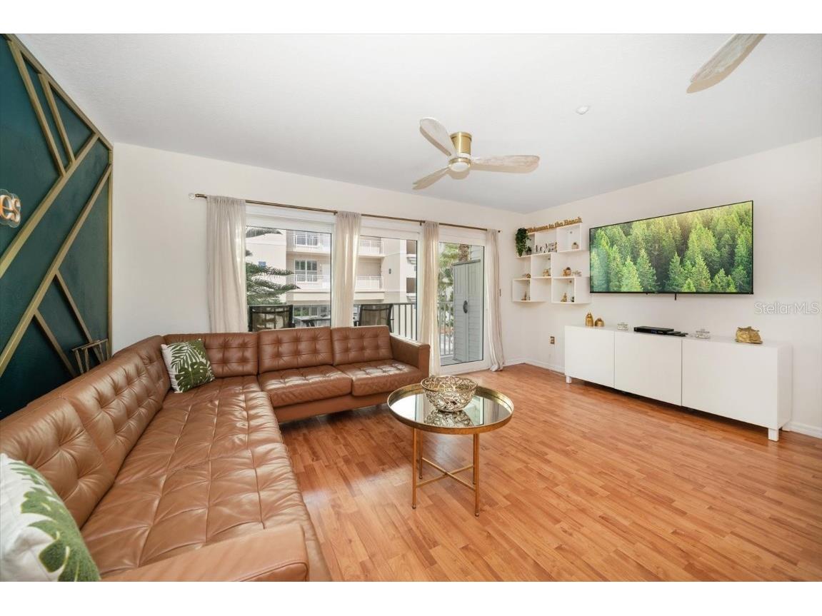 1500 Gulf Boulevard #103B Indian Rocks Beach FL 33785 TB8376631 image9