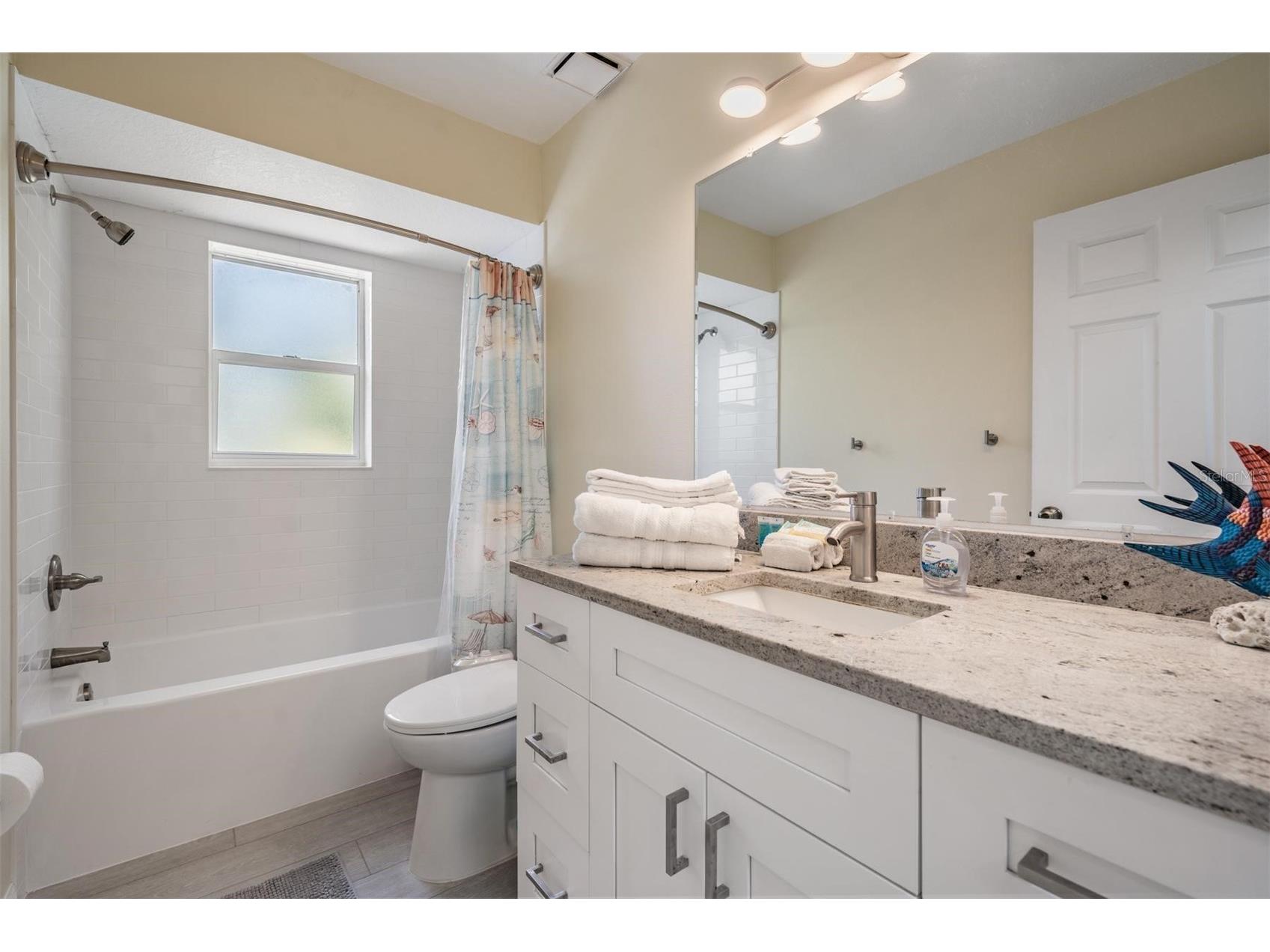 1500 Gulf Boulevard #204B Indian Rocks Beach FL 33785 TB8504207 image20