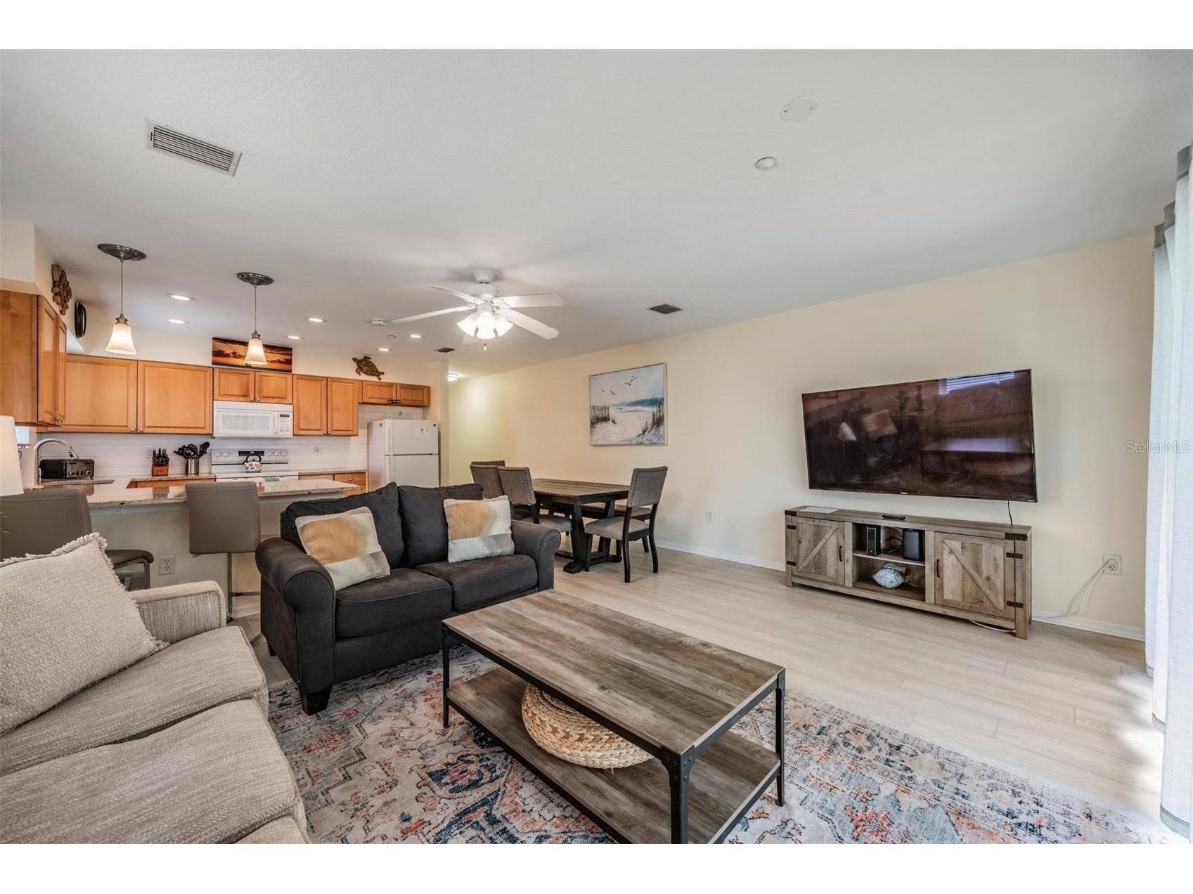 1500 Gulf Boulevard #204B Indian Rocks Beach FL 33785 TB8504207 image29