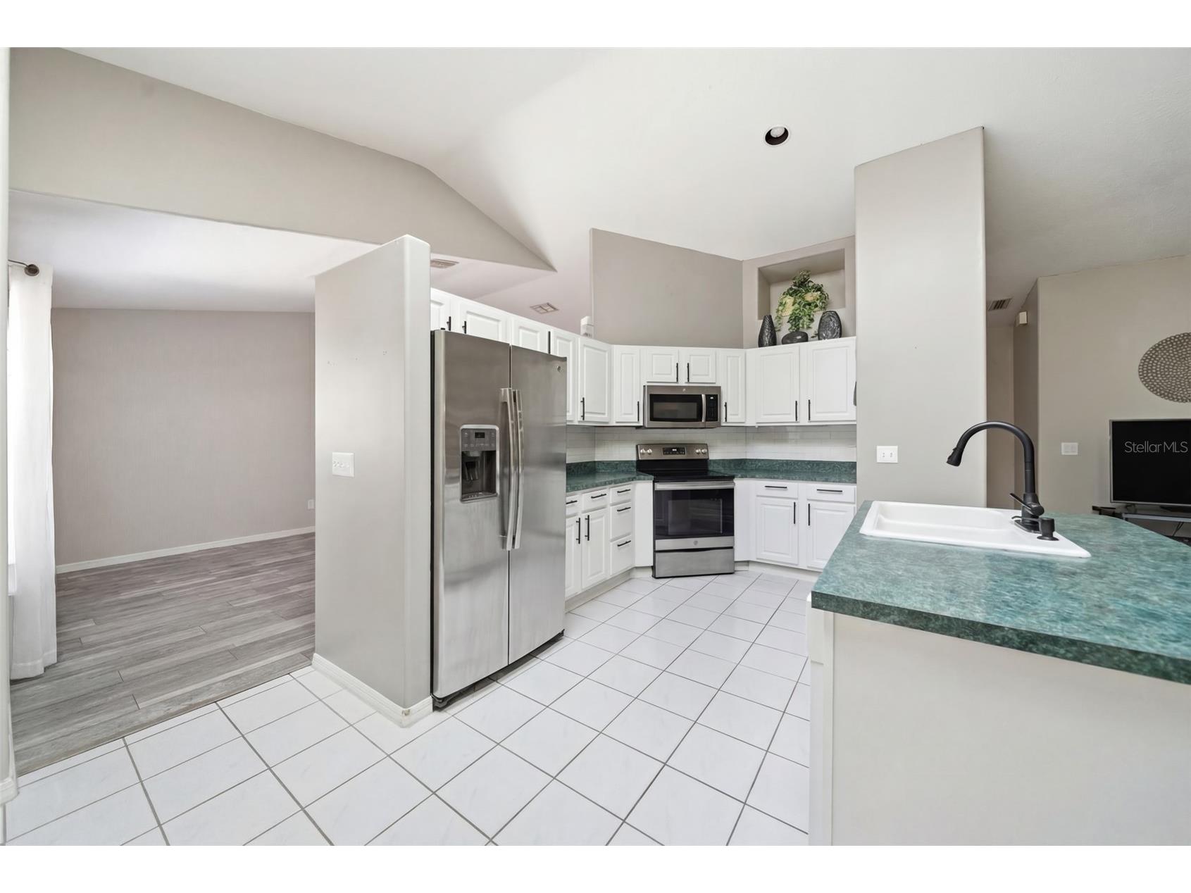 1500 Heirloom Drive Orlando FL 32818 O6380332 image5