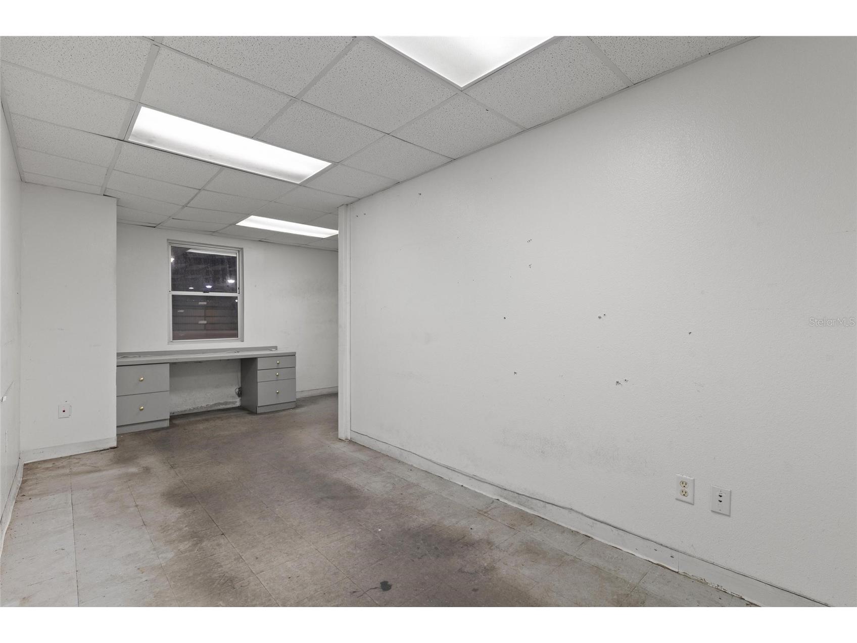1500 L And R Industrial Boulevard #BLDG. D Tarpon Springs FL 34689 TB8420124 image23
