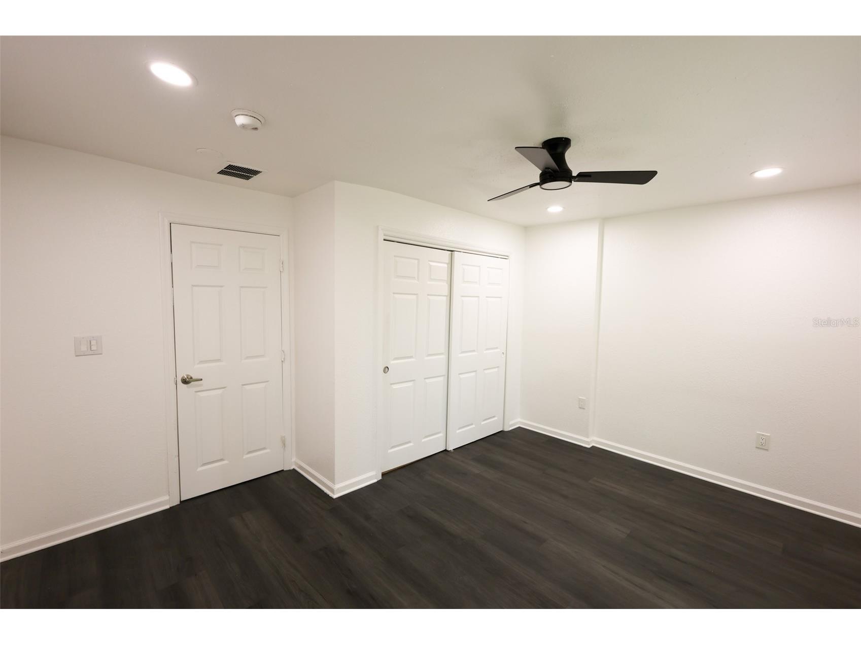 1500 Laurel Circle Clearwater FL 33756 TB8509433 image20