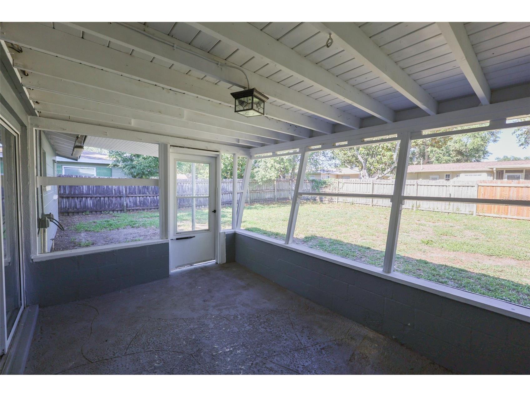 1500 Laurel Circle Clearwater FL 33756 TB8509433 image22