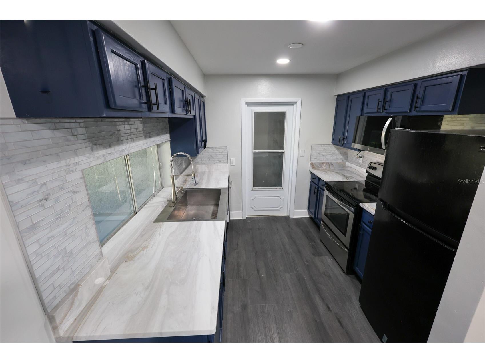 1500 Laurel Circle Clearwater FL 33756 TB8509433 image4