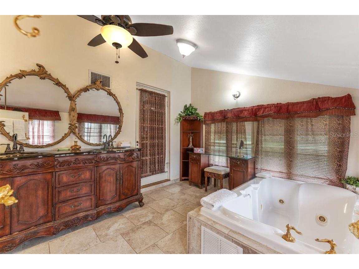 1500 Maple Street Clearwater FL 33755 TB8429998 image32