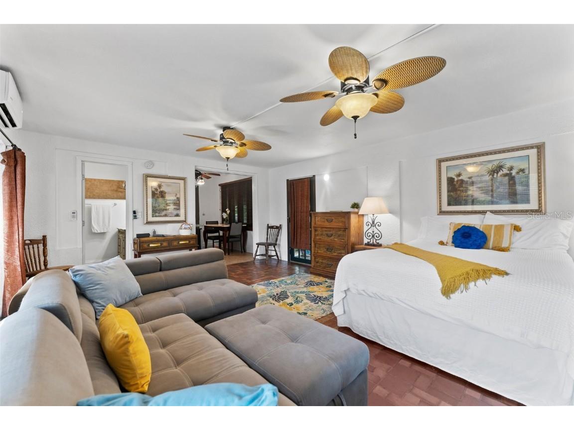 1500 Maple Street Clearwater FL 33755 TB8429998 image48