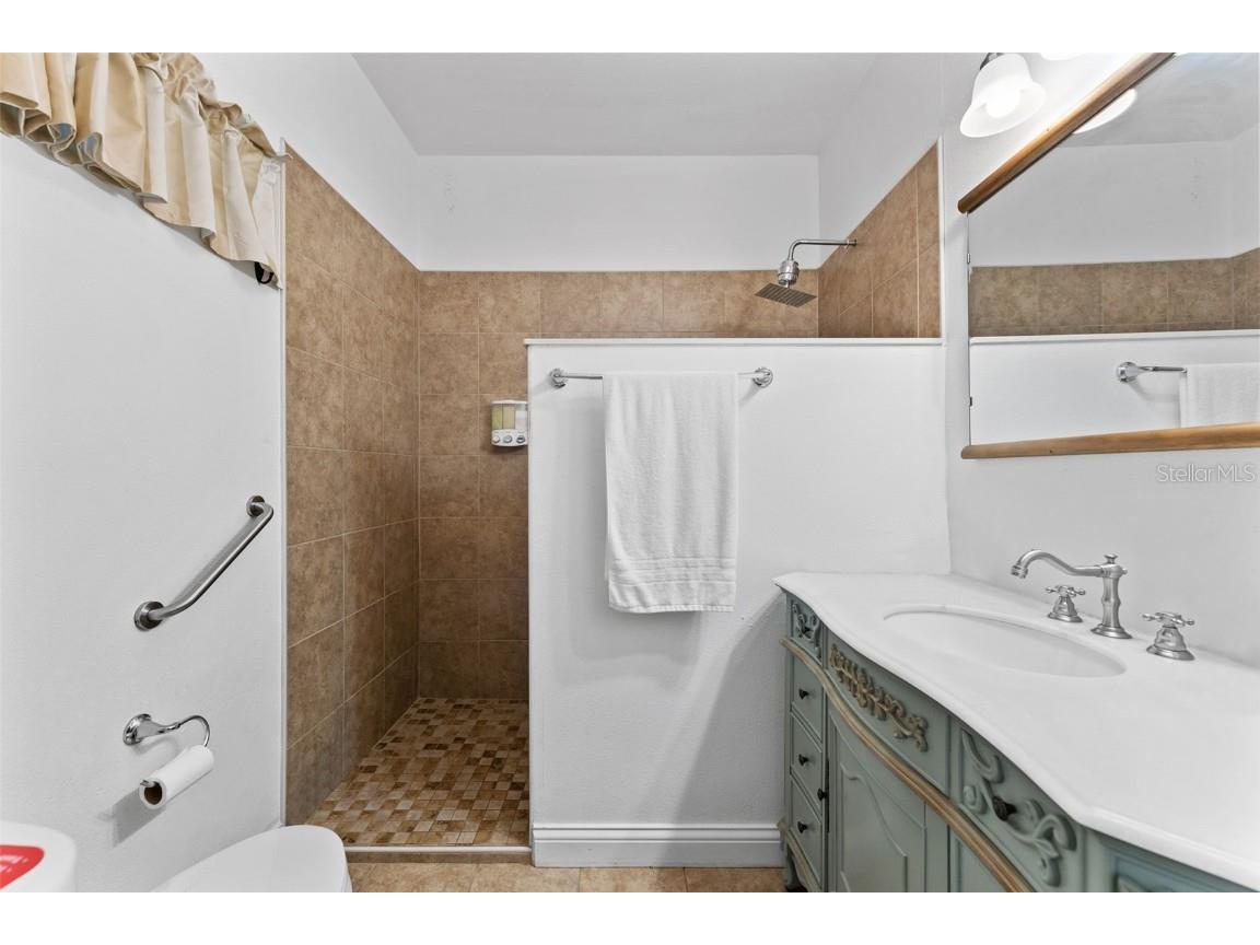 1500 Maple Street Clearwater FL 33755 TB8429998 image54