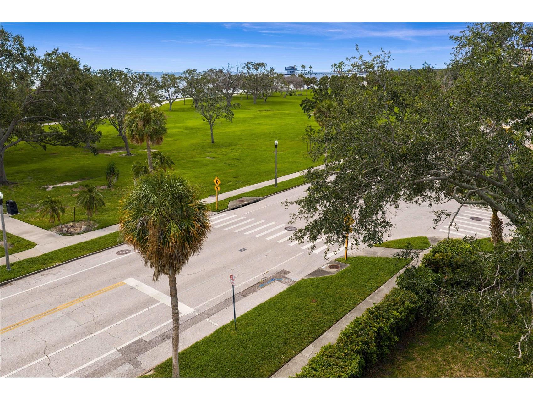 1500 N Shore Drive NE Saint Petersburg FL 33704 TB8415691 image9