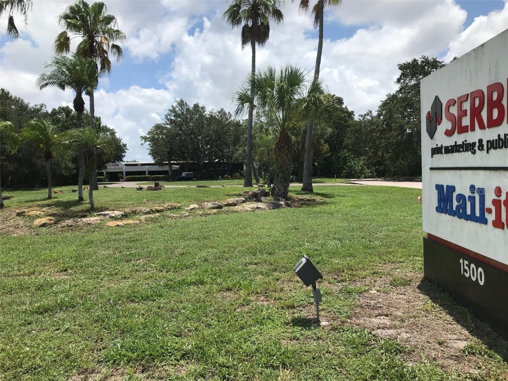 1500 N Washington Boulevard Sarasota FL 34236 A4571436 image1