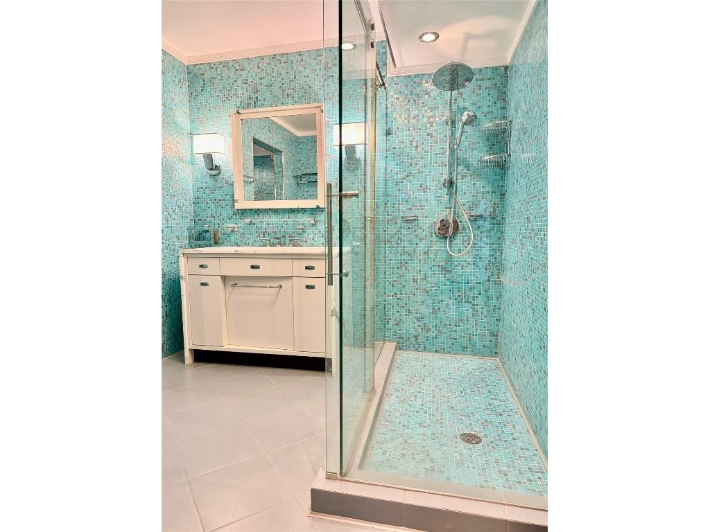 1500 Ocean Drive #905 Miami Beach FL 33139 V4938811 image16