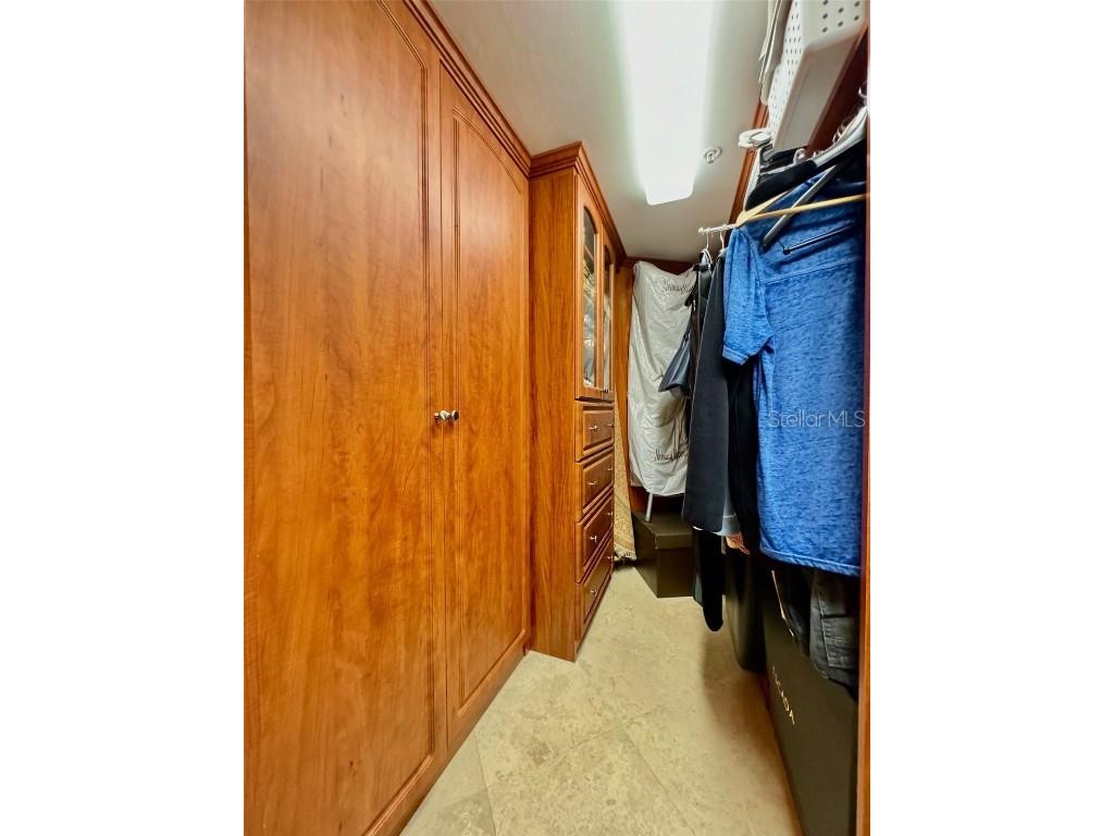 1500 Ocean Drive #905 Miami Beach FL 33139 V4938811 image20