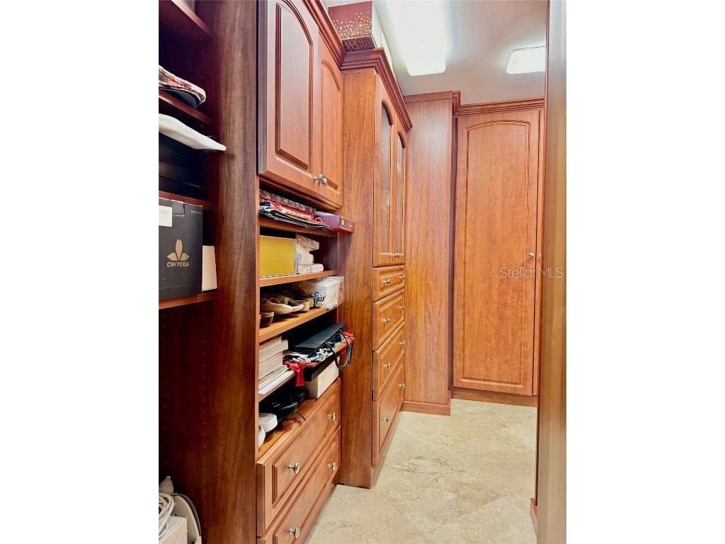 1500 Ocean Drive #905 Miami Beach FL 33139 V4938811 image21