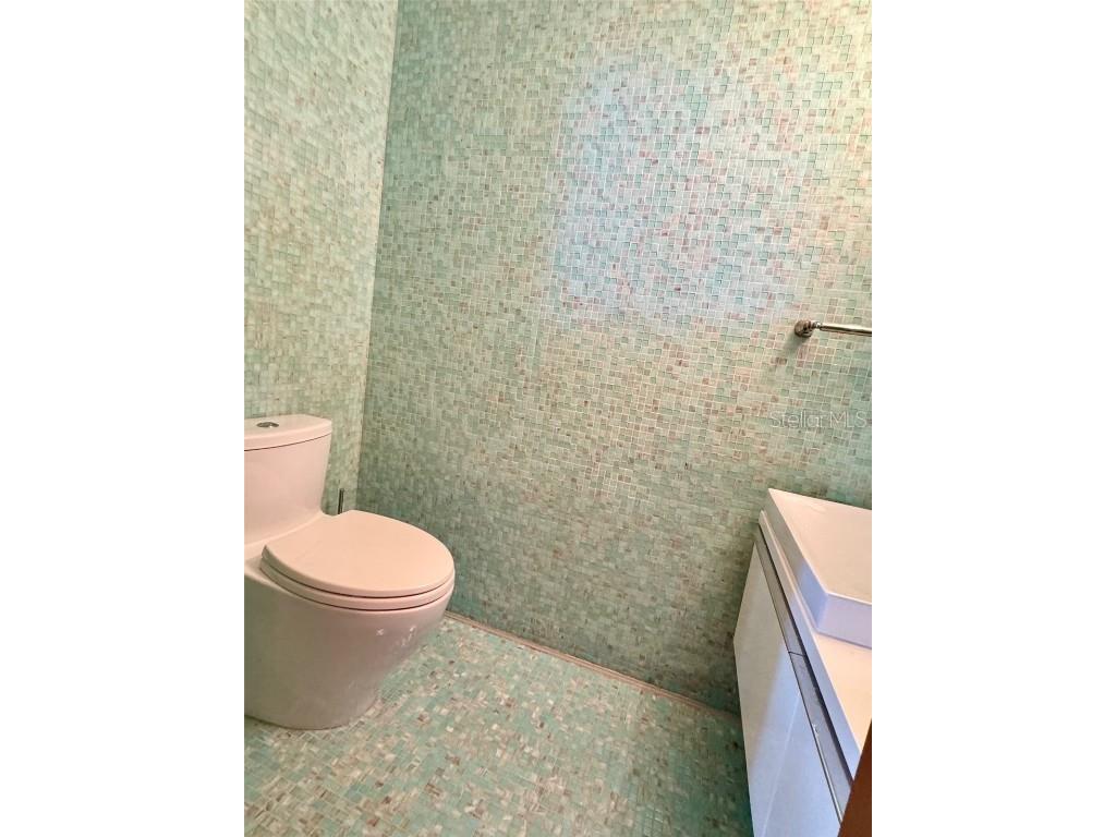 1500 Ocean Drive #905 Miami Beach FL 33139 V4938811 image30