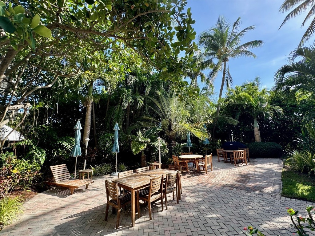 1500 Ocean Drive #905 Miami Beach FL 33139 V4938811 image39