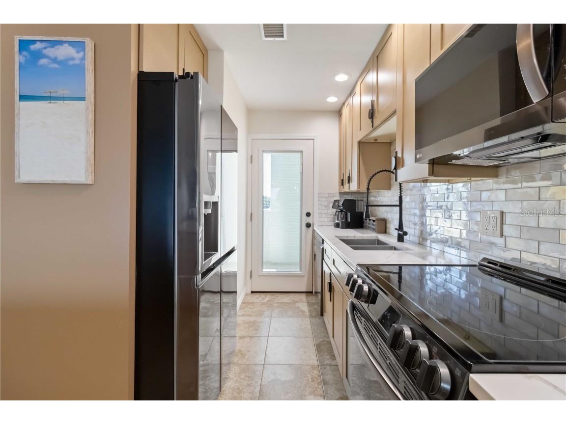 1500 Park Beach Circle #2F Punta Gorda FL 33950 C7510176 image13