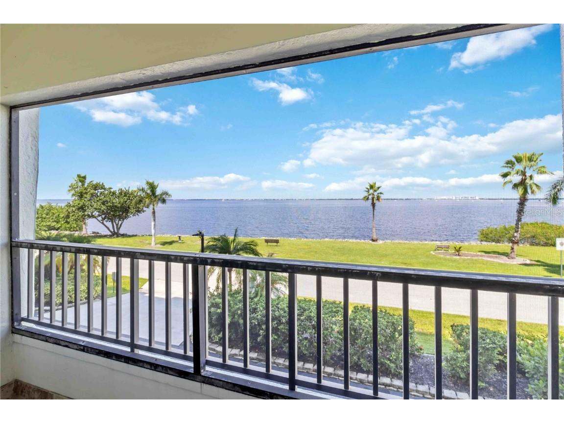 1500 Park Beach Circle #2F Punta Gorda FL 33950 C7510176 image2