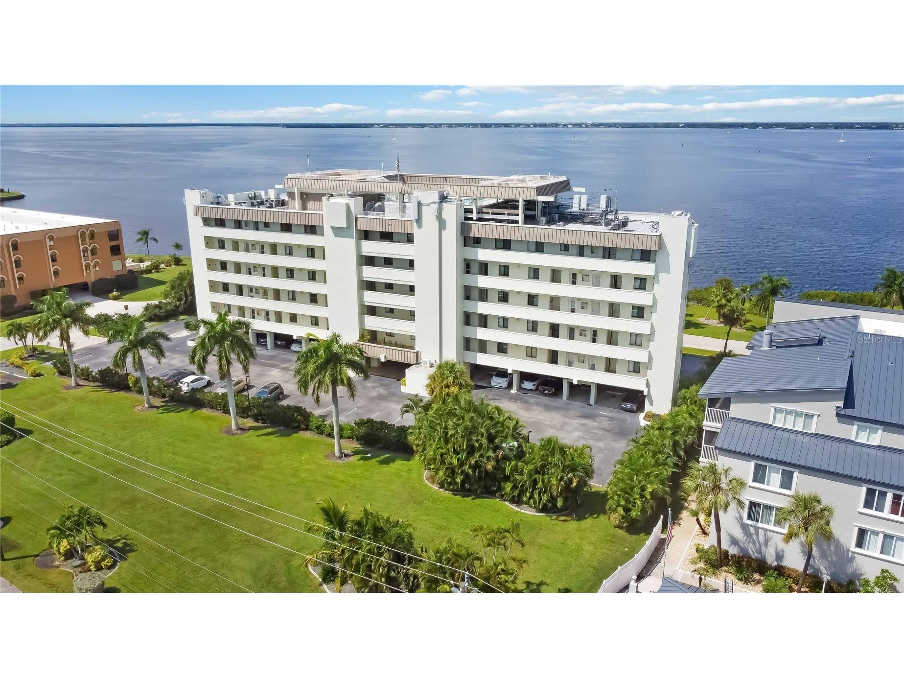 1500 Park Beach Circle #2F Punta Gorda FL 33950 C7525625 image1