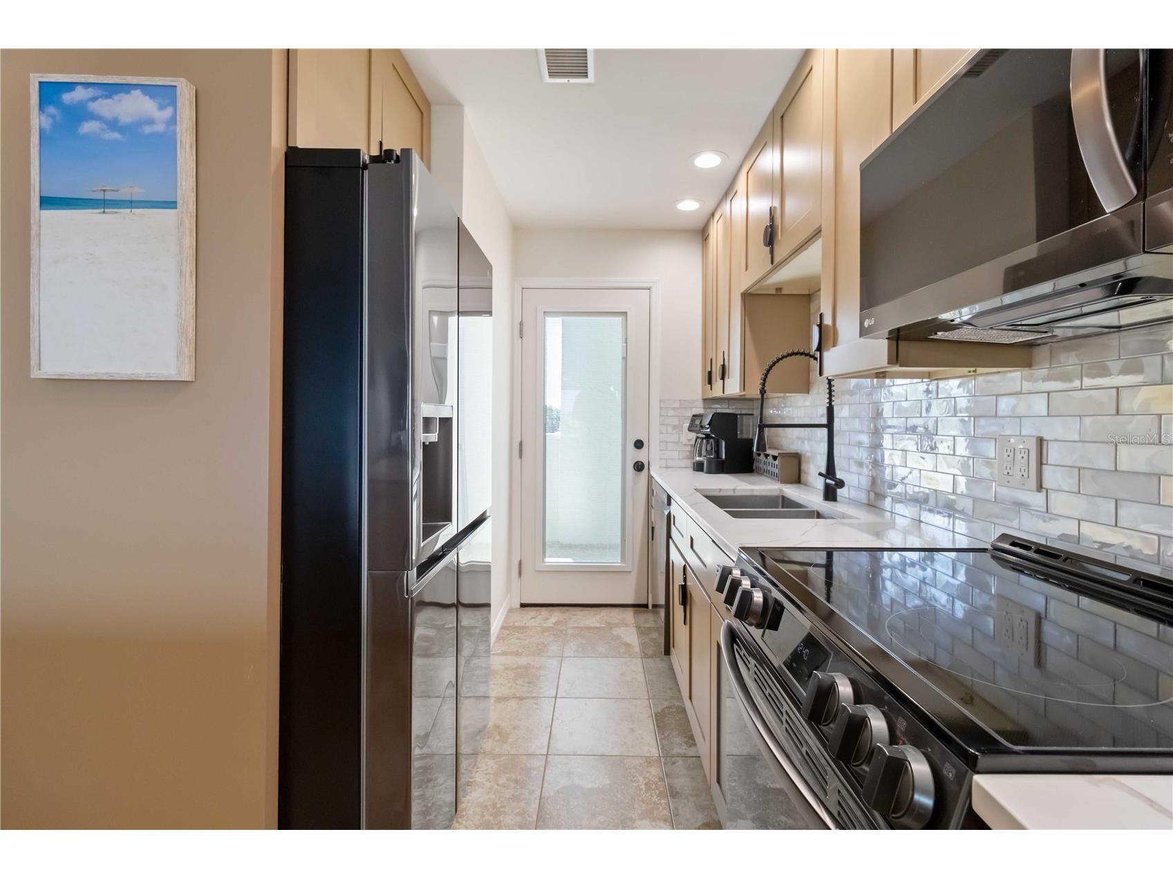1500 Park Beach Circle #2F Punta Gorda FL 33950 C7525625 image6