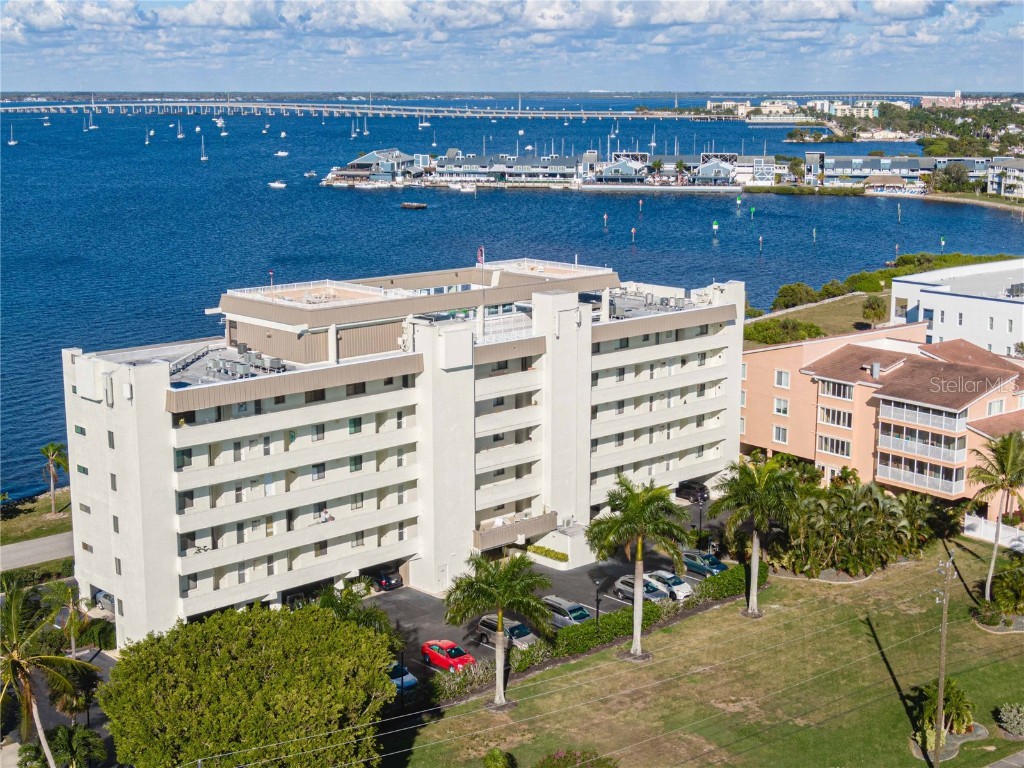 1500 Park Beach Circle #3B Punta Gorda FL 33950 - CHARLOTTE HARBOR C7452834 image1