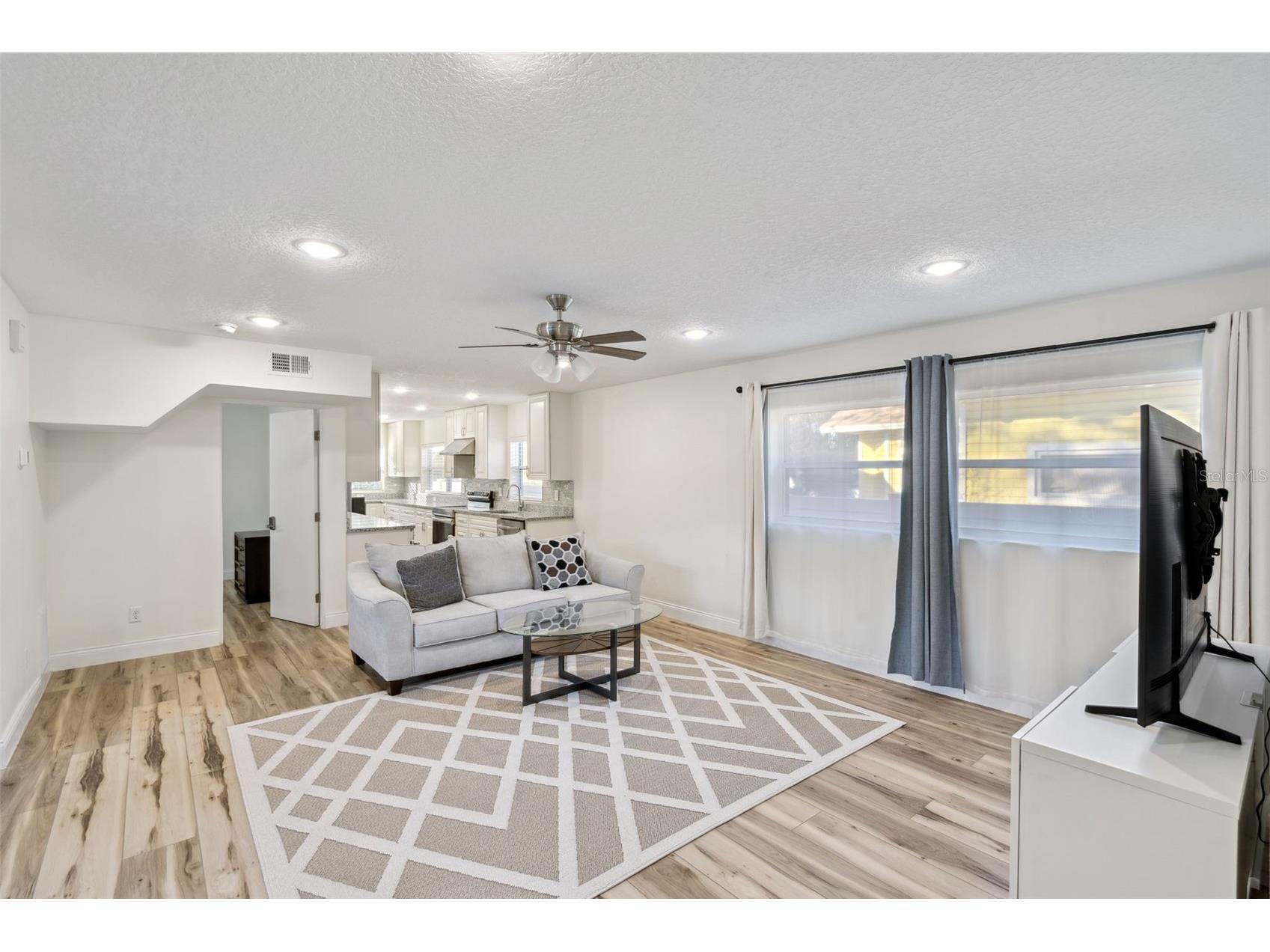 1500 Pinecrest Place Orlando FL 32803 O6377621 image3