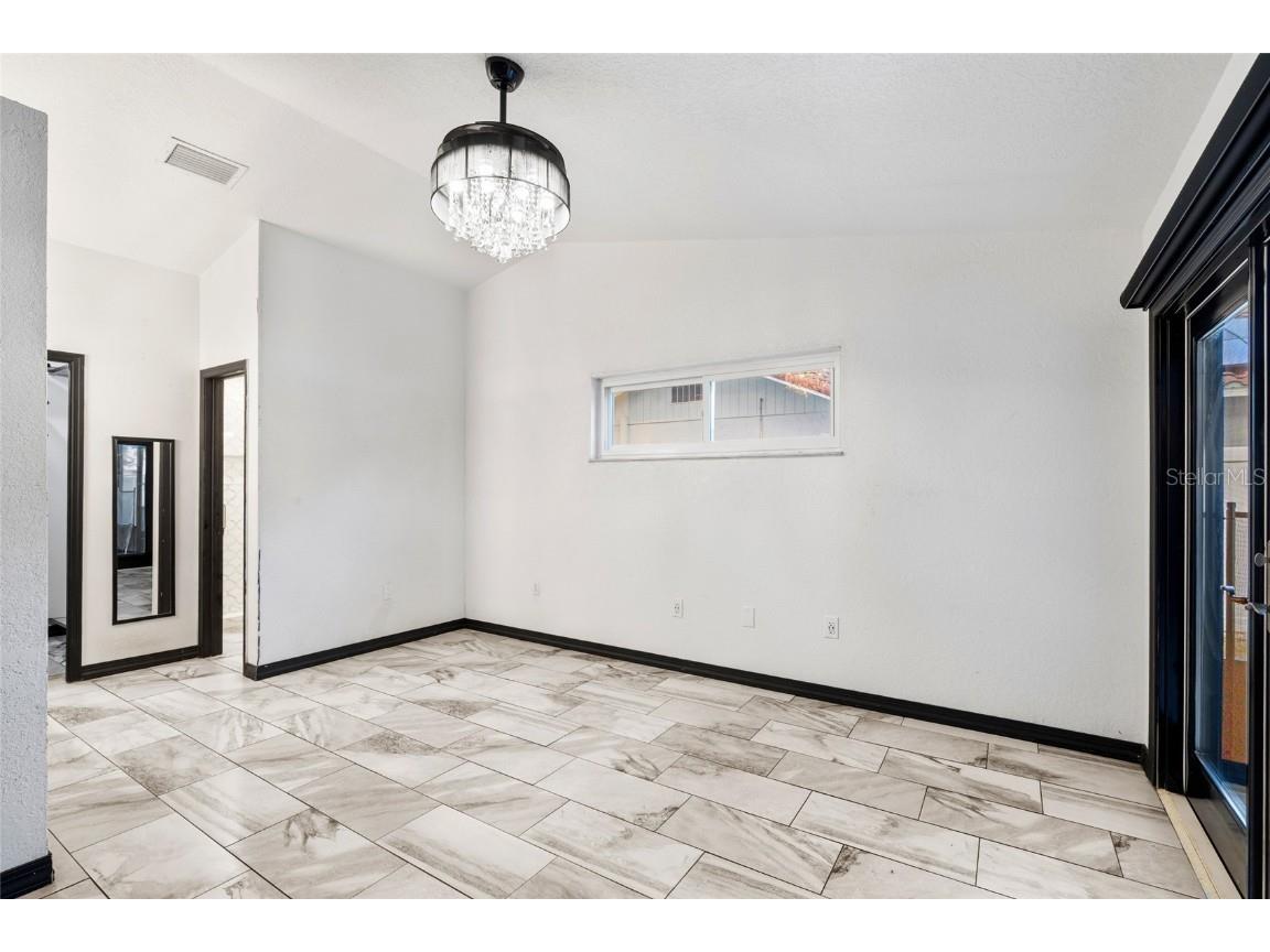 1500 Poinsettia Avenue Tarpon Springs FL 34689 TB8431507 image20