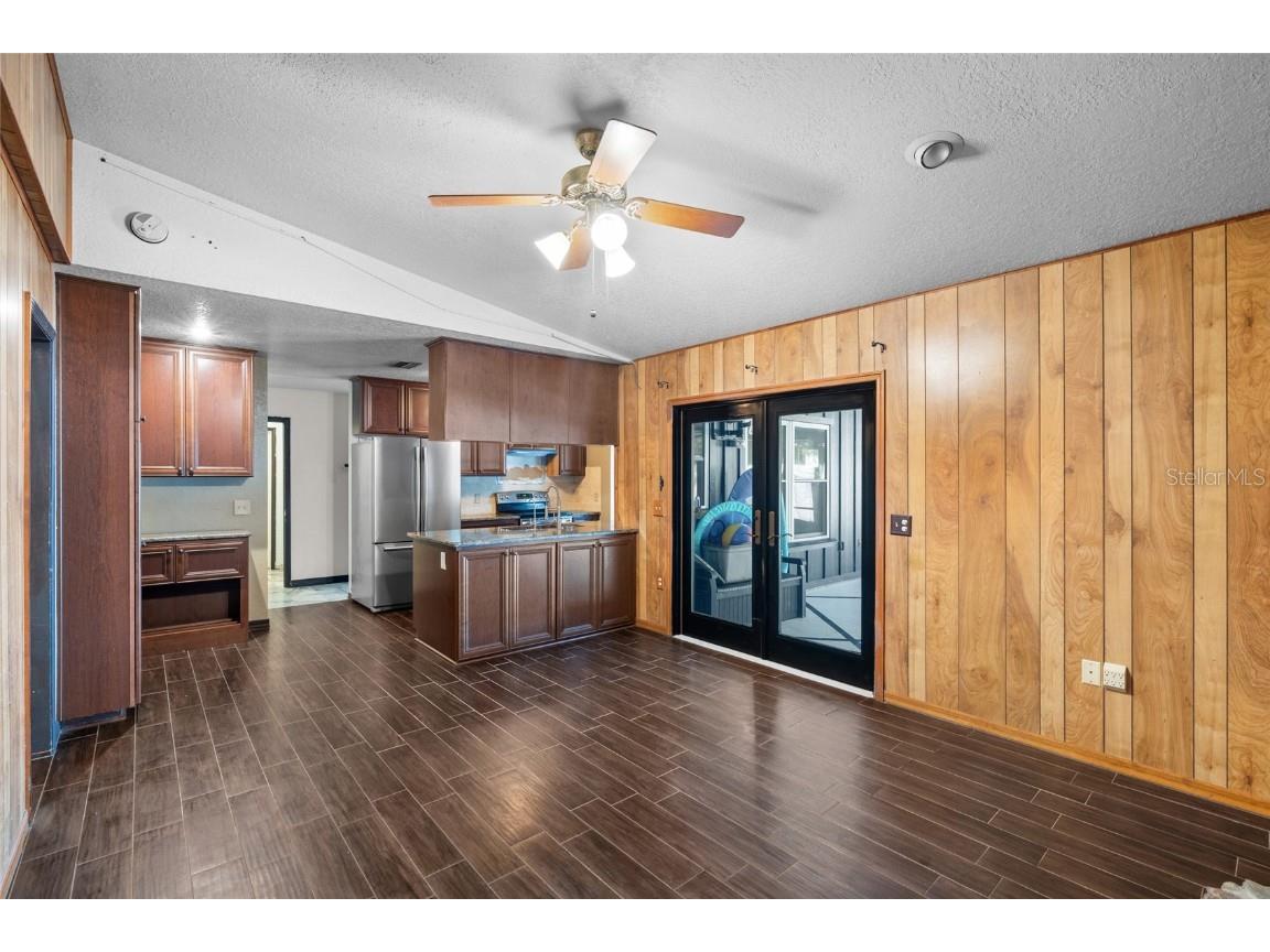 1500 Poinsettia Avenue Tarpon Springs FL 34689 TB8431507 image27