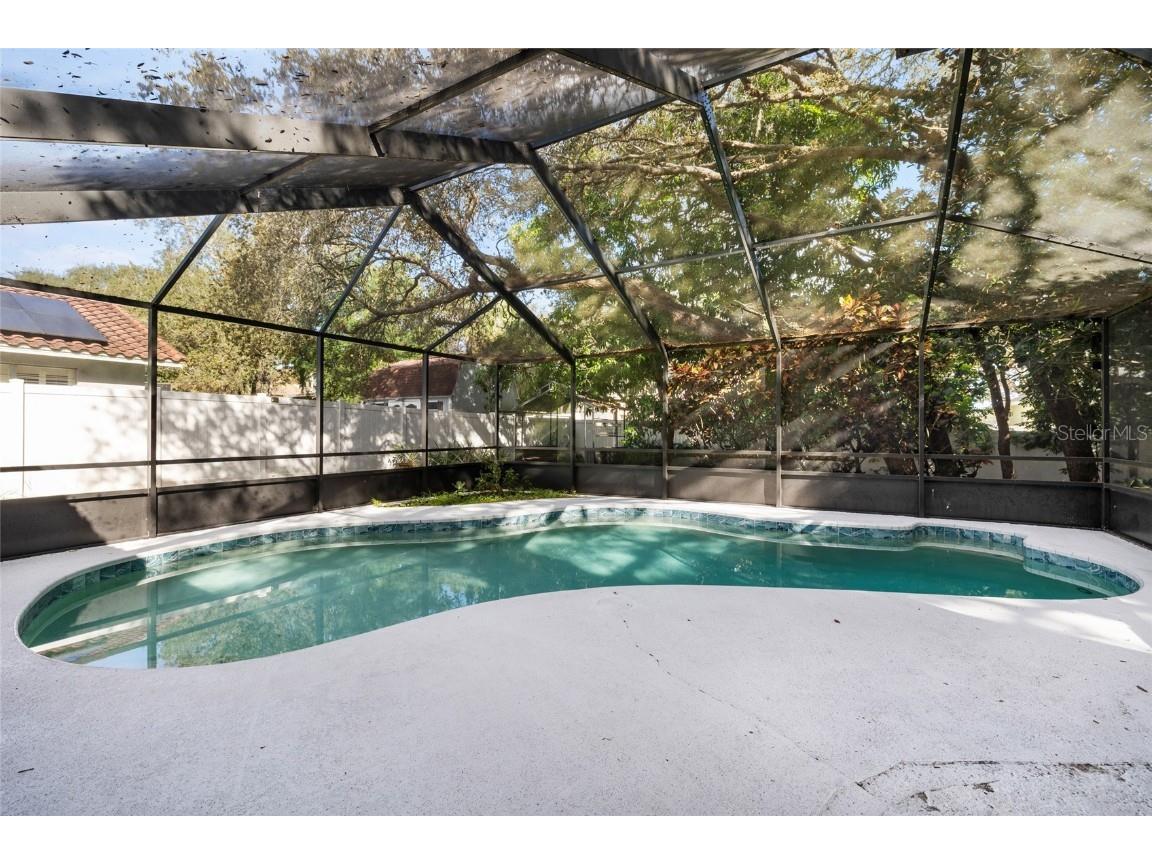 1500 Poinsettia Avenue Tarpon Springs FL 34689 TB8431507 image33