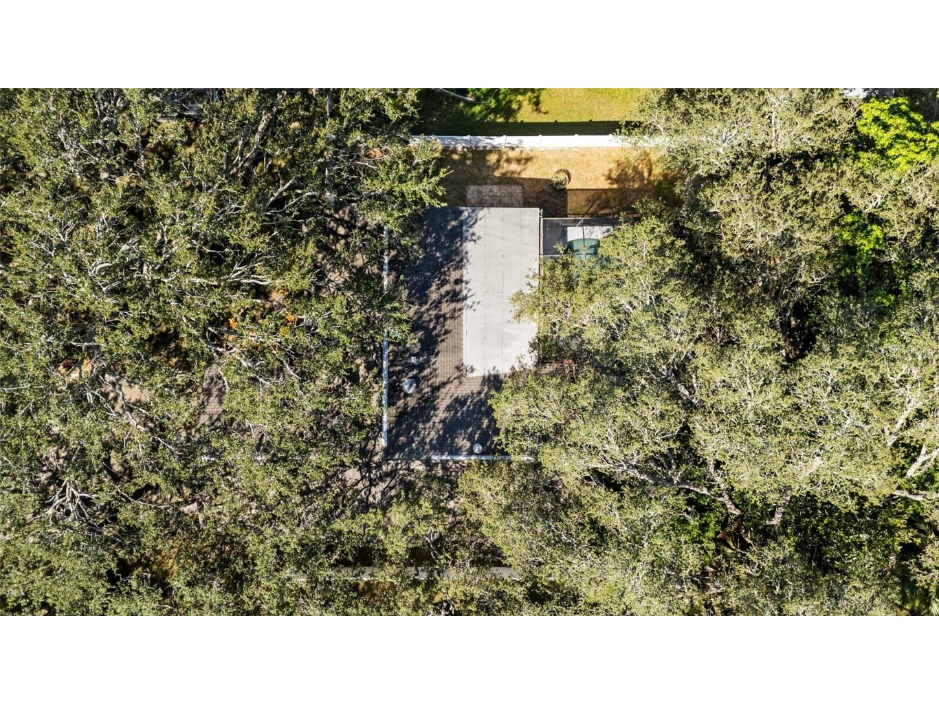 1500 Poinsettia Avenue Tarpon Springs FL 34689 TB8431507 image39