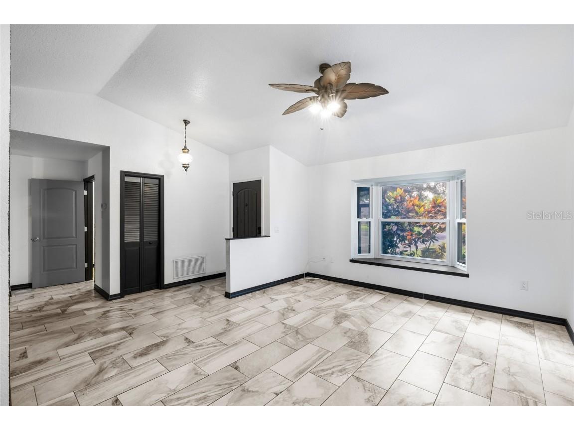 1500 Poinsettia Avenue Tarpon Springs FL 34689 TB8431507 image7