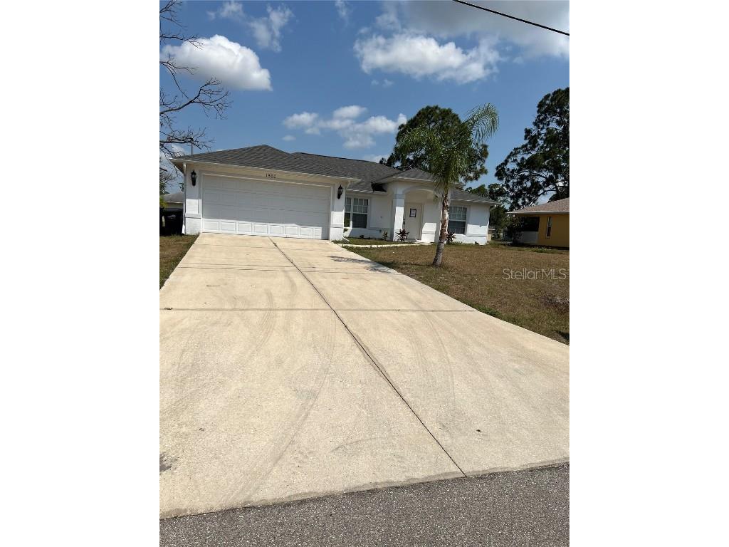 1500 Rival Terrace North Port FL 34286 C7492974 image1